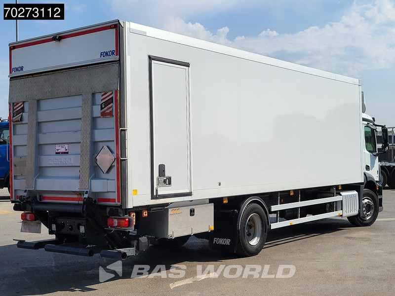 Mercedes-Benz Actros 1827 4X2 2.000kg Ladebordwand Automatic Xenon ClassicSpace Euro 6 - Camion fourgon: photos 5 Mercedes-Benz Actros 1827 4X2 2.000kg Ladebordwand Automatic Xenon ClassicSpace Euro 6 - Camion fourgon: photos 5