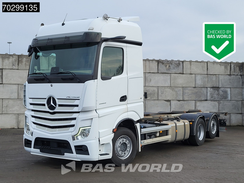 Mercedes-Benz Actros 2553 Actros 6X2 Full Air Retarder Lift Axle Euro 6 - Camion porte-conteneur/ Caisse mobile: photos 1 Mercedes-Benz Actros 2553 Actros 6X2 Full Air Retarder Lift Axle Euro 6 - Camion porte-conteneur/ Caisse mobile: photos 1