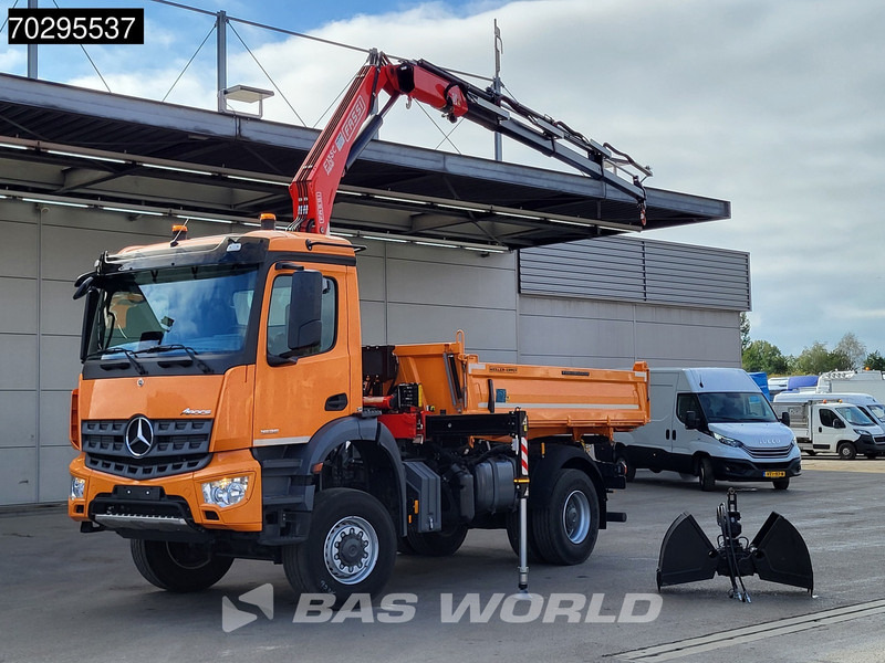 Mercedes-Benz Arocs 1835 4X4 4x4 Fassi F135AC.0.24 Crane Kran Meiller 3-Way Tipper Big-Axle - Camion benne, Camion grue: photos 3 Mercedes-Benz Arocs 1835 4X4 4x4 Fassi F135AC.0.24 Crane Kran Meiller 3-Way Tipper Big-Axle - Camion benne, Camion grue: photos 3