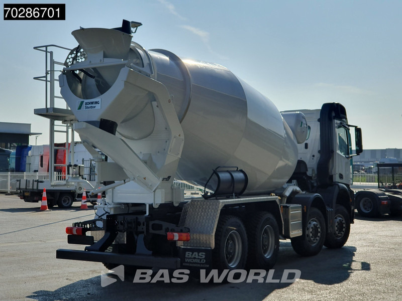 Mercedes-Benz Arocs 4142 8X4 NEW! Schwing Stetter AM 10m3 FHC BL Mixer Manual Euro 3 - Camion malaxeur: photos 5 Mercedes-Benz Arocs 4142 8X4 NEW! Schwing Stetter AM 10m3 FHC BL Mixer Manual Euro 3 - Camion malaxeur: photos 5