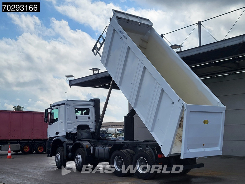 Mercedes-Benz Arocs 4245 8X4 New! 22m3 Meiller Kipper Big-Axle Steelsuspension Manual Euro 3 - Camion benne: photos 3 Mercedes-Benz Arocs 4245 8X4 New! 22m3 Meiller Kipper Big-Axle Steelsuspension Manual Euro 3 - Camion benne: photos 3