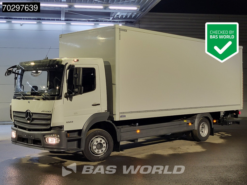 Mercedes-Benz Atego 1223 4X2 12tonner Automatic 1500kg Ladebordwand Euro 6 - Camion fourgon: photos 1 Mercedes-Benz Atego 1223 4X2 12tonner Automatic 1500kg Ladebordwand Euro 6 - Camion fourgon: photos 1