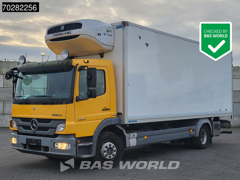 Mercedes-Benz Atego 1324 4X2 13tonner Thermo-King T-1200R Manual 1500kg Tailgate Euro 5 - Camion frigorifique: photos 1 Mercedes-Benz Atego 1324 4X2 13tonner Thermo-King T-1200R Manual 1500kg Tailgate Euro 5 - Camion frigorifique: photos 1