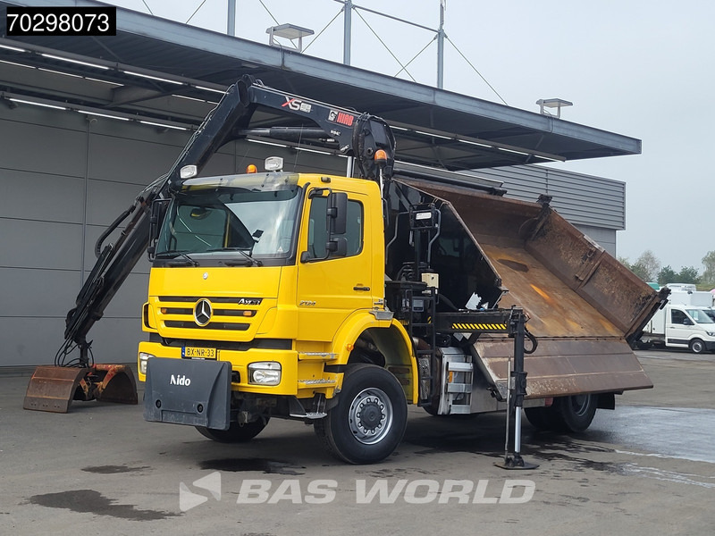 Mercedes-Benz Axor 2124 Axor 4X4 8m3 Tipper HIAB 122 B-2 HIDUO Crane Steel suspension Automatic Big-Axle Euro 5 - Camion benne, Camion grue: photos 5 Mercedes-Benz Axor 2124 Axor 4X4 8m3 Tipper HIAB 122 B-2 HIDUO Crane Steel suspension Automatic Big-Axle Euro 5 - Camion benne, Camion grue: photos 5