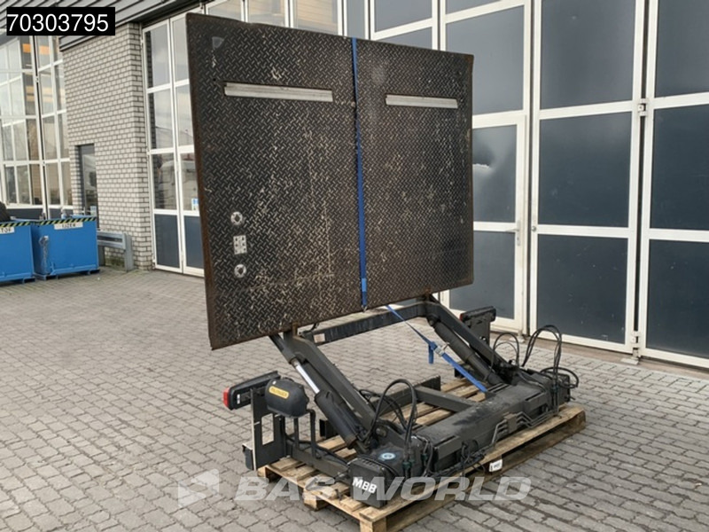 Palfinger - Voiture: photos 2 Palfinger - Voiture: photos 2