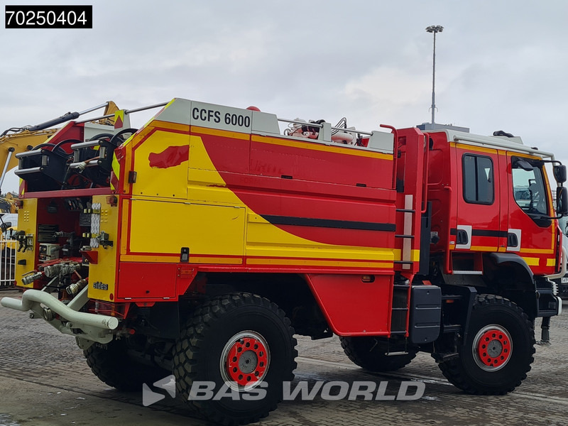 Renault CCFS 6000 4X4 Renault Thomas Sides 6000 Ltr 4x4 Euro 5 - Camion de pompier: photos 5 Renault CCFS 6000 4X4 Renault Thomas Sides 6000 Ltr 4x4 Euro 5 - Camion de pompier: photos 5