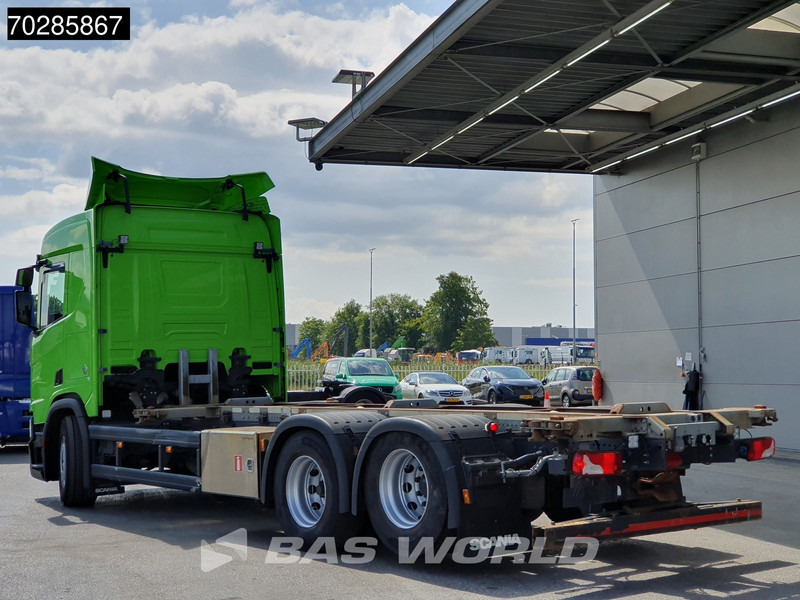 Scania R520 R 6X2 BDF Retarder Lift-axle Automatic LED ACC Euro 6 - Camion porte-conteneur/ Caisse mobile: photos 2 Scania R520 R 6X2 BDF Retarder Lift-axle Automatic LED ACC Euro 6 - Camion porte-conteneur/ Caisse mobile: photos 2