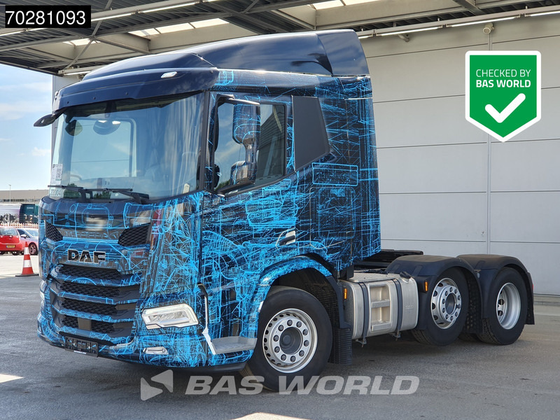 DAF XD 450 6X2 Retarder Liftachse ACC LED - Tracteur routier: photos 1 DAF XD 450 6X2 Retarder Liftachse ACC LED - Tracteur routier: photos 1