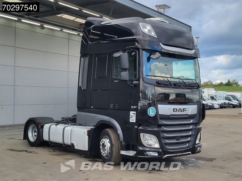 DAF XF 480 4X2 Mega Standklima ACC Euro 6 - Tracteur routier: photos 3 DAF XF 480 4X2 Mega Standklima ACC Euro 6 - Tracteur routier: photos 3