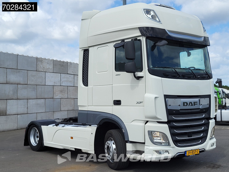 DAF XF 480 4X2 NL-Truck SSC 2x Tanks Standklima ACC Euro 6 - Tracteur routier: photos 3 DAF XF 480 4X2 NL-Truck SSC 2x Tanks Standklima ACC Euro 6 - Tracteur routier: photos 3