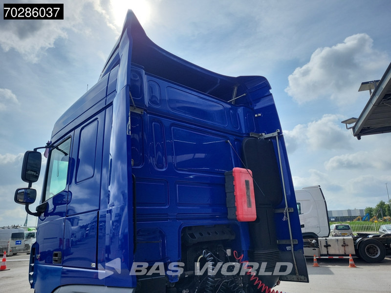 DAF XF 480 4X2 SC ADR 2x Tanks Standklima ACC LED - Tracteur routier: photos 5 DAF XF 480 4X2 SC ADR 2x Tanks Standklima ACC LED - Tracteur routier: photos 5