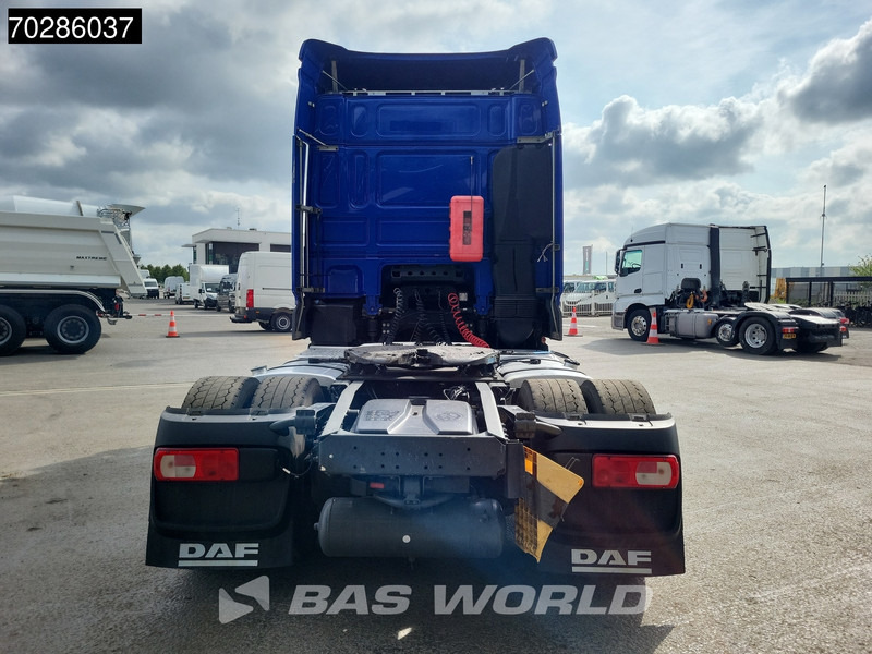 DAF XF 480 4X2 SC ADR 2x Tanks Standklima ACC LED - Tracteur routier: photos 3 DAF XF 480 4X2 SC ADR 2x Tanks Standklima ACC LED - Tracteur routier: photos 3