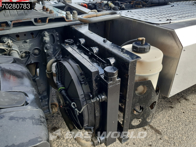 DAF XF 480 4X4 ComfortCab 4x4 PXP Hydrauliek ACC Euro 6 en leasing occasion DAF XF 480 4X4 ComfortCab 4x4 PXP Hydrauliek ACC Euro 6: photos 13