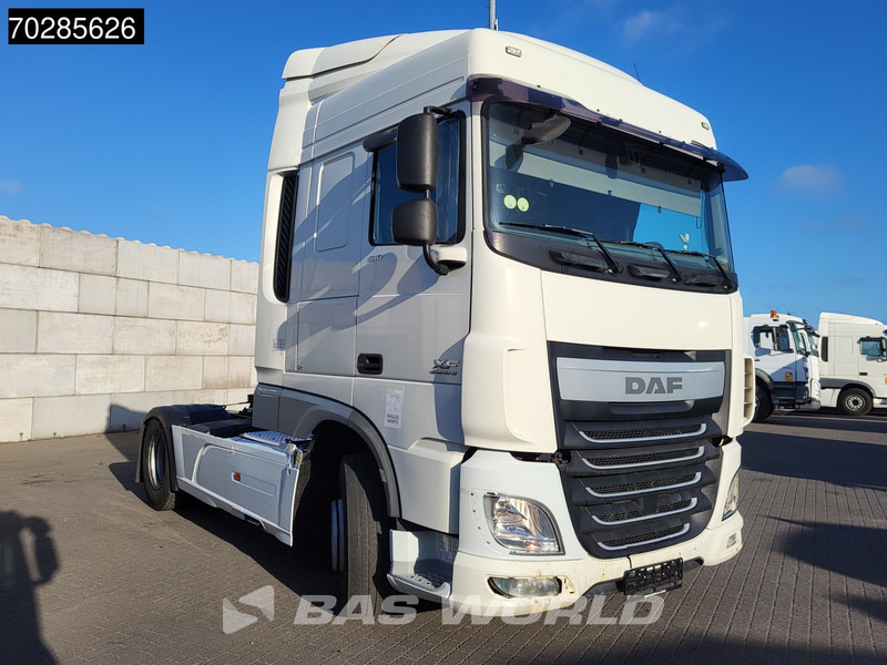 DAF XF 510 4X2 Retarder Standklima ACC Euro 6 - Tracteur routier: photos 3 DAF XF 510 4X2 Retarder Standklima ACC Euro 6 - Tracteur routier: photos 3