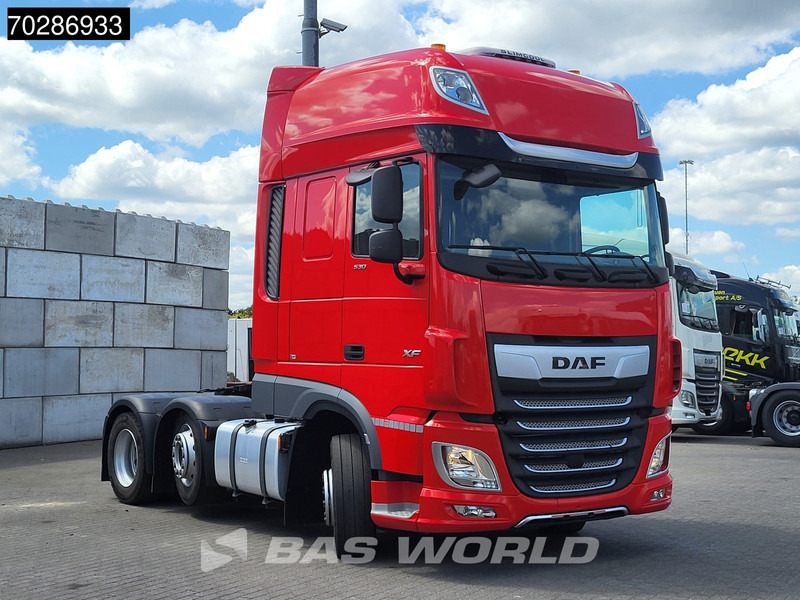 DAF XF 530 6X2 SSC Retarder Standklima Lift-Lenkachse ACC Euro 6 - Tracteur routier: photos 3 DAF XF 530 6X2 SSC Retarder Standklima Lift-Lenkachse ACC Euro 6 - Tracteur routier: photos 3
