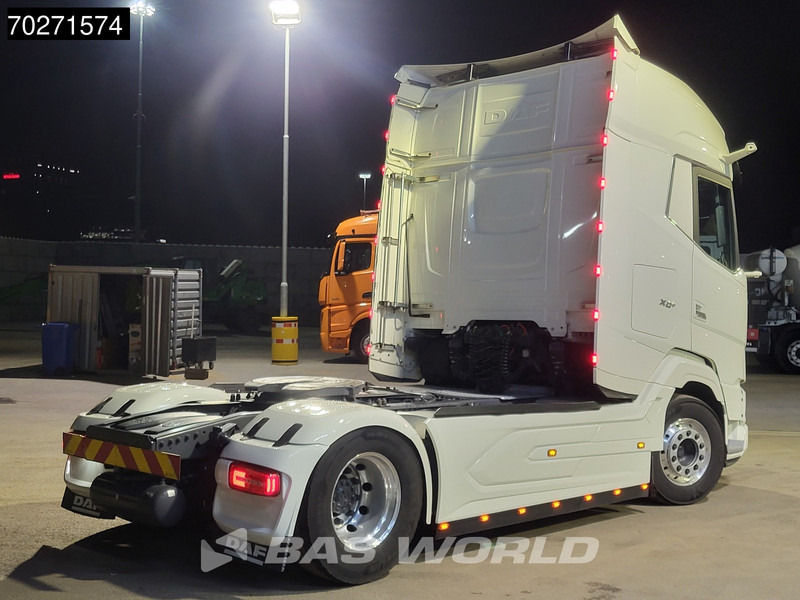 DAF XG+ 530 4X2 Retarder 2x Tanks Standklima Leather Alcoa's - Tracteur routier: photos 5 DAF XG+ 530 4X2 Retarder 2x Tanks Standklima Leather Alcoa's - Tracteur routier: photos 5