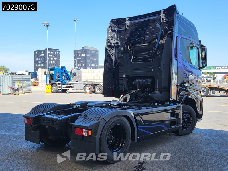 Ford F-Max 500 4X2 New! 2xTanks Xenon Navi ACC Euro 6 - Tracteur routier: photos 5 Ford F-Max 500 4X2 New! 2xTanks Xenon Navi ACC Euro 6 - Tracteur routier: photos 5
