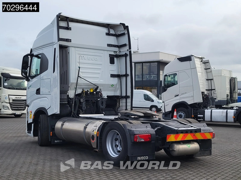 Iveco S-Way 460 S-Way 4X2 LNG Retarder 2X Tanks - Tracteur routier: photos 2 Iveco S-Way 460 S-Way 4X2 LNG Retarder 2X Tanks - Tracteur routier: photos 2