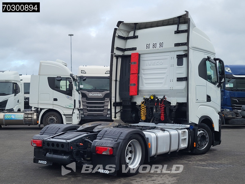 Iveco S-Way 460 S-Way 4X2 Mega Retarder 2xTanks ACC Euro 6 - Tracteur routier: photos 5 Iveco S-Way 460 S-Way 4X2 Mega Retarder 2xTanks ACC Euro 6 - Tracteur routier: photos 5