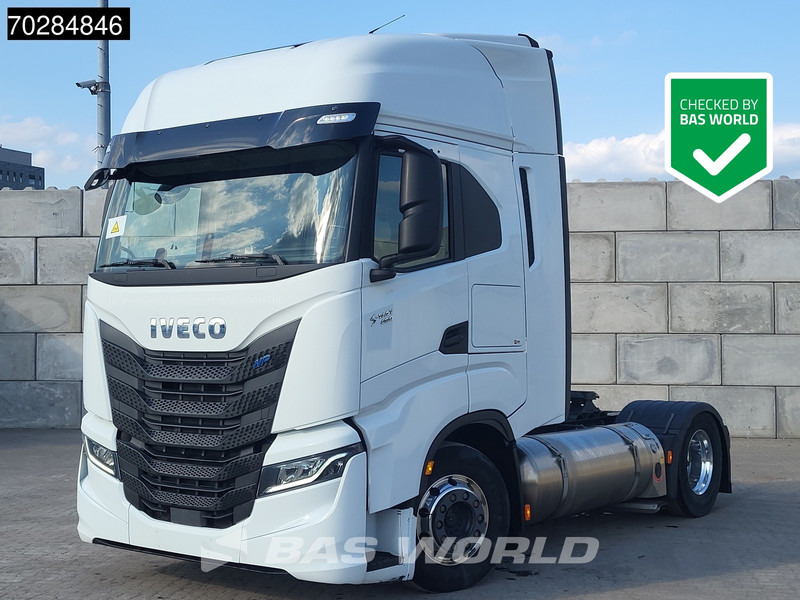Tracteur routier Iveco S-Way 460 S-Way 4X2 Retarder 2x LNG Tanks Navi ACC Alcoa's