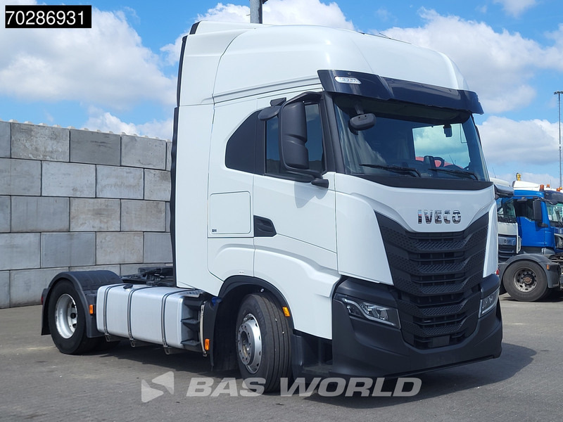 Iveco S-Way 480 4X2 Retarder 2xTanks ACC Standklima Euro 6 - Tracteur routier: photos 3 Iveco S-Way 480 4X2 Retarder 2xTanks ACC Standklima Euro 6 - Tracteur routier: photos 3