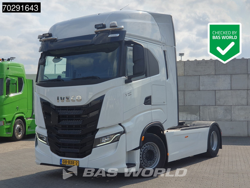 Iveco S-Way 490 4X2 Standklima 2xTanks Navi ACC Euro 6 - Tracteur routier: photos 1 Iveco S-Way 490 4X2 Standklima 2xTanks Navi ACC Euro 6 - Tracteur routier: photos 1