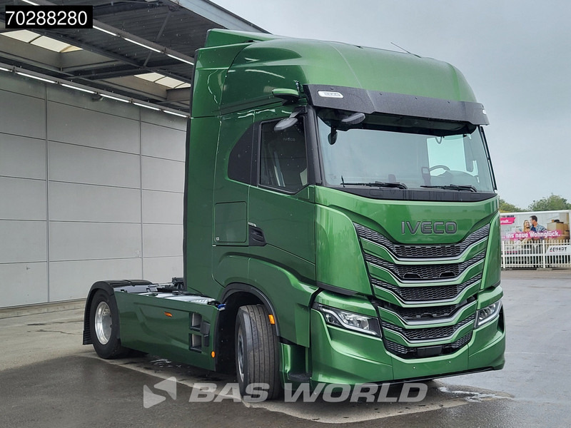 Iveco S-Way 500 4X2 2024! 2xTanks Standairco Alcoa's Navi ACC Euro 6 - Tracteur routier: photos 3 Iveco S-Way 500 4X2 2024! 2xTanks Standairco Alcoa's Navi ACC Euro 6 - Tracteur routier: photos 3