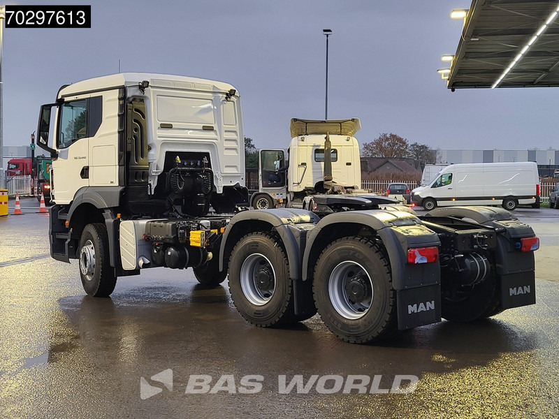 MAN TGS 33.440 6X4 NEW! TN Manual Full-Steel Big-Axle Drumbrakes Euro 2 - Tracteur routier: photos 2 MAN TGS 33.440 6X4 NEW! TN Manual Full-Steel Big-Axle Drumbrakes Euro 2 - Tracteur routier: photos 2