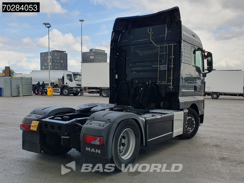 MAN TGX 18.460 4X2 XLX Retarder 2x Tanks Standklima - Tracteur routier: photos 5 MAN TGX 18.460 4X2 XLX Retarder 2x Tanks Standklima - Tracteur routier: photos 5