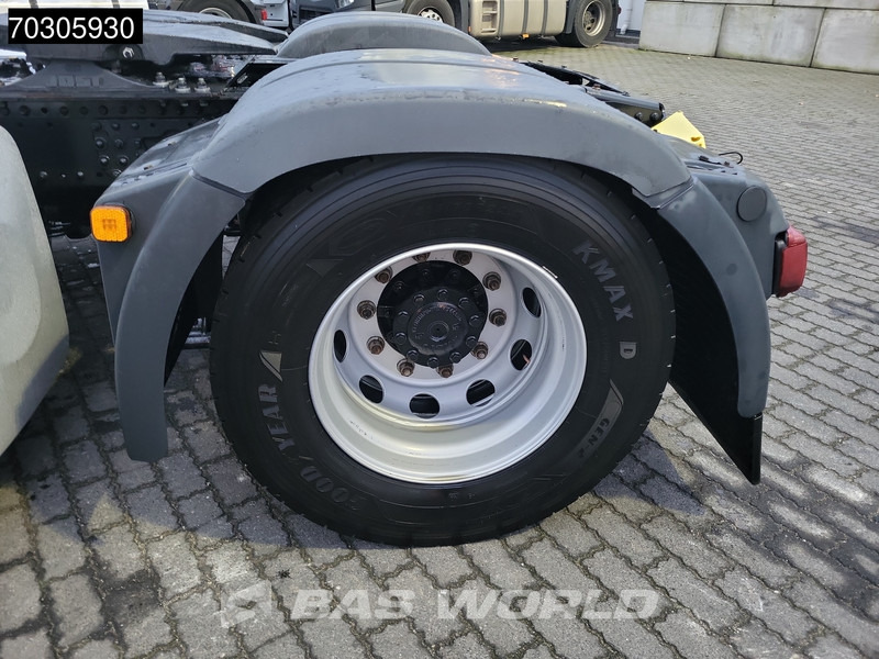 Tracteur routier MAN TGX 18.470 4X2 GX 2xTanks 70% Tyres: photos 17