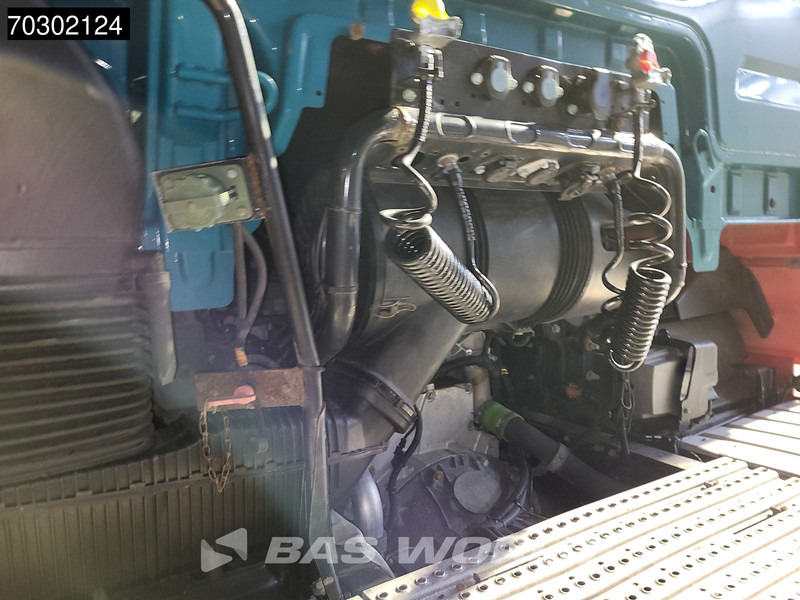 MAN TGX 18.500 6X2 XXL Mega 2xTanks Liftachse - Tracteur routier: photos 5 MAN TGX 18.500 6X2 XXL Mega 2xTanks Liftachse - Tracteur routier: photos 5