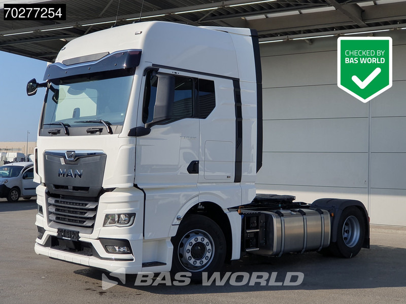MAN TGX 18.520 4X2 NEW! GX Retarder 2x Tanks Standklima ACC - Tracteur routier: photos 1 MAN TGX 18.520 4X2 NEW! GX Retarder 2x Tanks Standklima ACC - Tracteur routier: photos 1
