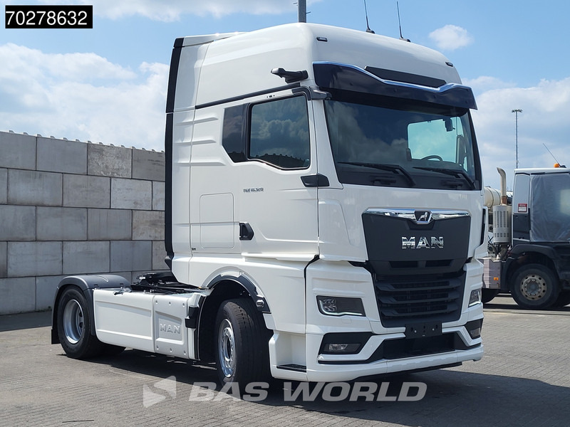 MAN TGX 18.520 4X2 Retarder 2xTanks MirrorCam Standklima ACC Navi LED Euro 6 Nieuw! - Tracteur routier: photos 3 MAN TGX 18.520 4X2 Retarder 2xTanks MirrorCam Standklima ACC Navi LED Euro 6 Nieuw! - Tracteur routier: photos 3