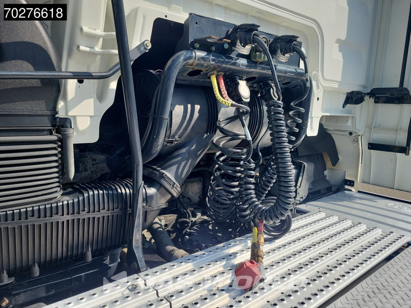 MAN TGX 26.500 TGX 6X2 XLX Retarder Liftachse Xenon - Tracteur routier: photos 5 MAN TGX 26.500 TGX 6X2 XLX Retarder Liftachse Xenon - Tracteur routier: photos 5