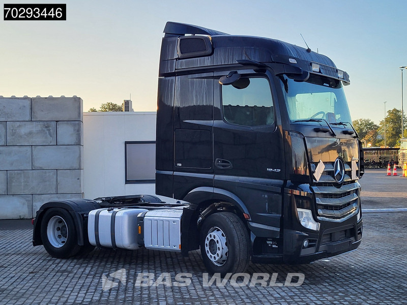 Mercedes-Benz Actros 1842 4X2 StreamSpace MP5 MirrorCam 2xTanks PPC Euro 6 - Tracteur routier: photos 3 Mercedes-Benz Actros 1842 4X2 StreamSpace MP5 MirrorCam 2xTanks PPC Euro 6 - Tracteur routier: photos 3