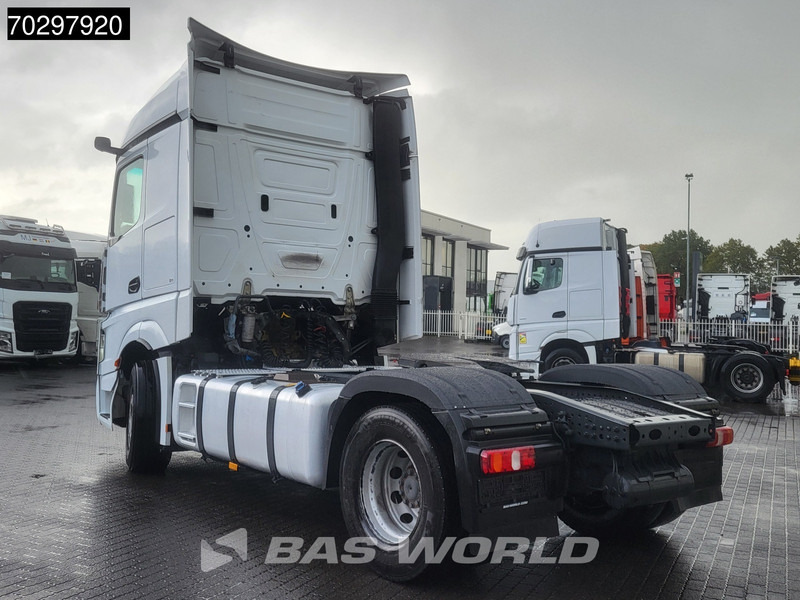 Mercedes-Benz Actros 1845 4X2 StreamSpace 2xTanks Standairco MirrorCam Navi PPC Euro 6 - Tracteur routier: photos 2 Mercedes-Benz Actros 1845 4X2 StreamSpace 2xTanks Standairco MirrorCam Navi PPC Euro 6 - Tracteur routier: photos 2
