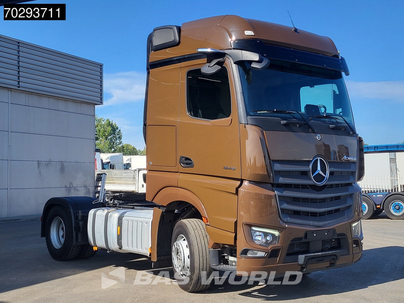 Mercedes-Benz Actros 1848 4X2 BigSpace Retarder 2x Tanks Standairco MirrorCam Navi ACC Euro 6 - Tracteur routier: photos 3 Mercedes-Benz Actros 1848 4X2 BigSpace Retarder 2x Tanks Standairco MirrorCam Navi ACC Euro 6 - Tracteur routier: photos 3