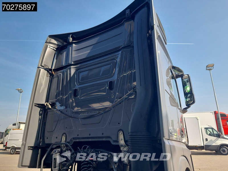 Mercedes-Benz Actros 1851 4X2 BigSpace 2x Tanks - Tracteur routier: photos 5 Mercedes-Benz Actros 1851 4X2 BigSpace 2x Tanks - Tracteur routier: photos 5