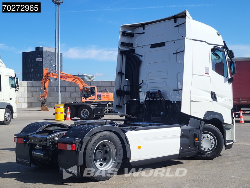 Renault T 520 4X2 NEW! HSC Retarder Optibrake+ 2x Tanks ACC LED - Tracteur routier: photos 5 Renault T 520 4X2 NEW! HSC Retarder Optibrake+ 2x Tanks ACC LED - Tracteur routier: photos 5