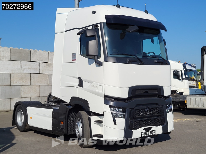 Renault T 520 4X2 NEW! HSC Retarder Optibrake+ 2x Tanks ACC LED - Tracteur routier: photos 3 Renault T 520 4X2 NEW! HSC Retarder Optibrake+ 2x Tanks ACC LED - Tracteur routier: photos 3