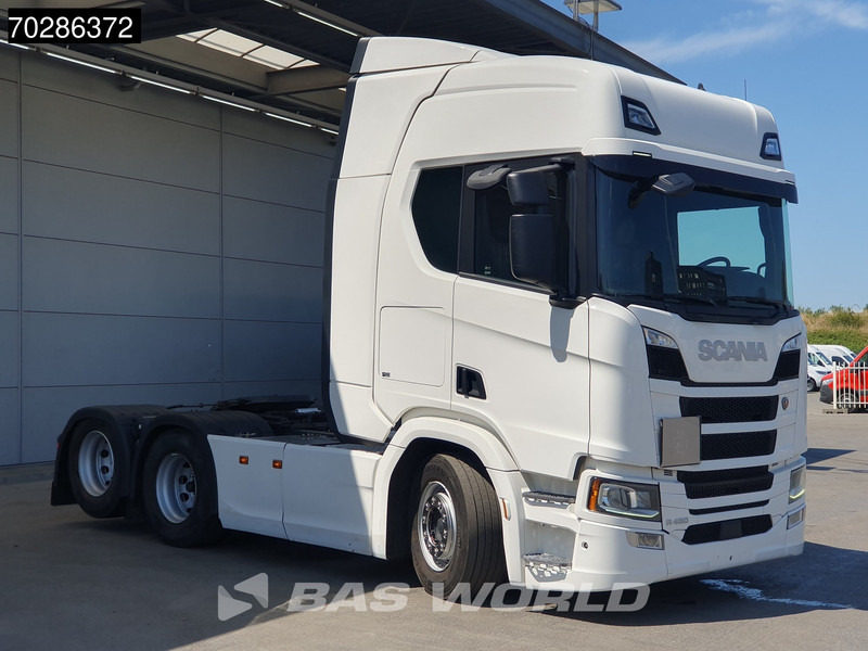 Scania R450 R 6X2 Full-Air Liftachse Standklima Navi LED Euro 6 - Tracteur routier: photos 3 Scania R450 R 6X2 Full-Air Liftachse Standklima Navi LED Euro 6 - Tracteur routier: photos 3