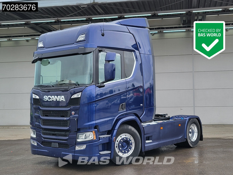 Scania R540 4X2 Retarder Full-Air 2x Tanks Leather LED ACC Standklima Alcoa's - Tracteur routier: photos 1 Scania R540 4X2 Retarder Full-Air 2x Tanks Leather LED ACC Standklima Alcoa's - Tracteur routier: photos 1