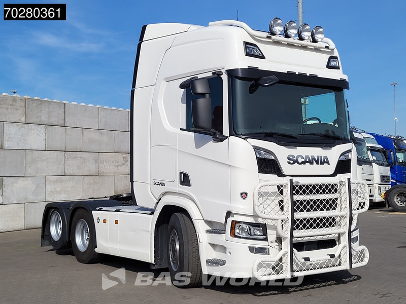 Scania R580 R 6X2 Full-Air Retarder Liftachse Leather LED - Tracteur routier: photos 3 Scania R580 R 6X2 Full-Air Retarder Liftachse Leather LED - Tracteur routier: photos 3