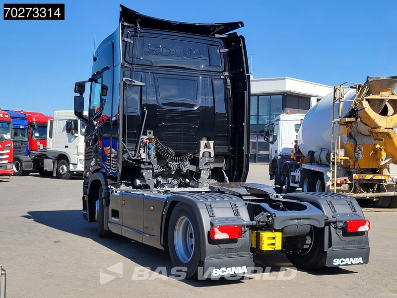 Scania S460 4X2 Retarder 2xTanks LED Standklima ACC Euro 6 - Tracteur routier: photos 2 Scania S460 4X2 Retarder 2xTanks LED Standklima ACC Euro 6 - Tracteur routier: photos 2