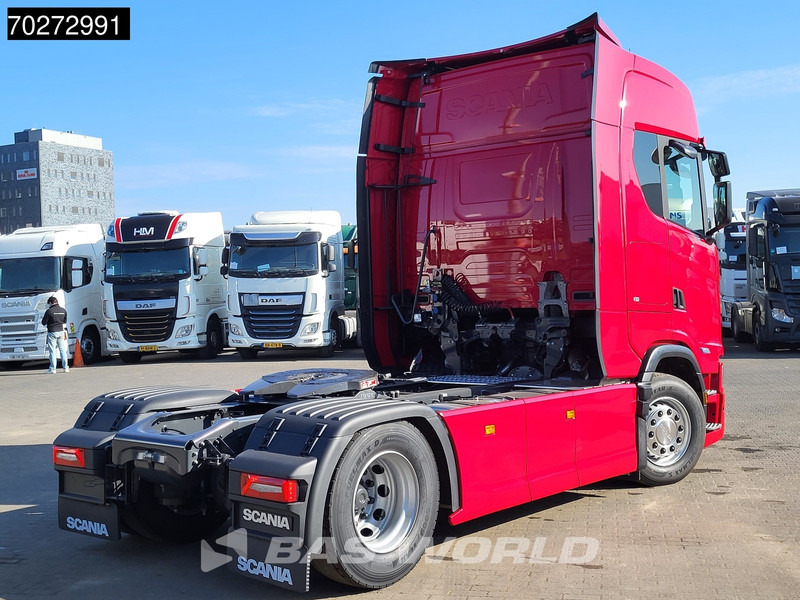 Scania S500 4X2 NEW! Retarder 2xTanks LED ACC Standklima Euro 6 - Tracteur routier: photos 5 Scania S500 4X2 NEW! Retarder 2xTanks LED ACC Standklima Euro 6 - Tracteur routier: photos 5