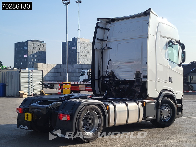 Scania S500 S 4X2 NEW! Retarder 2x Tanks Standklima ACC - Tracteur routier: photos 5 Scania S500 S 4X2 NEW! Retarder 2x Tanks Standklima ACC - Tracteur routier: photos 5