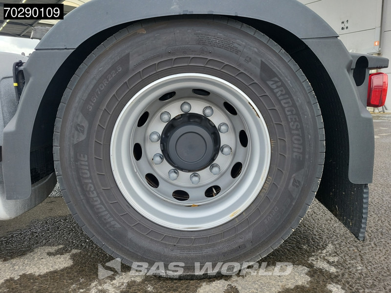 Tracteur routier Volvo FH 500 4X2 I-Save XL VEB+ 2xTanks Navi LED ACC Euro 6: photos 16 Tracteur routier Volvo FH 500 4X2 I-Save XL VEB+ 2xTanks Navi LED ACC Euro 6: photos 16