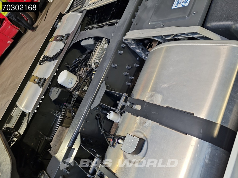 Tracteur routier Volvo FH 500 FH 4X2 VEB+ 2xTanks TC I-ParkCool: photos 16 Tracteur routier Volvo FH 500 FH 4X2 VEB+ 2xTanks TC I-ParkCool: photos 16