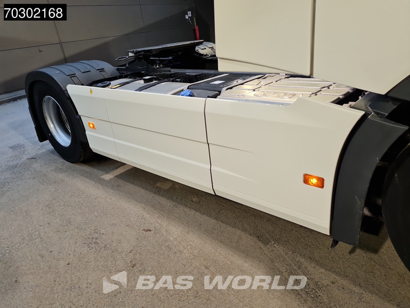 Tracteur routier Volvo FH 500 FH 4X2 VEB+ 2xTanks TC I-ParkCool: photos 15 Tracteur routier Volvo FH 500 FH 4X2 VEB+ 2xTanks TC I-ParkCool: photos 15