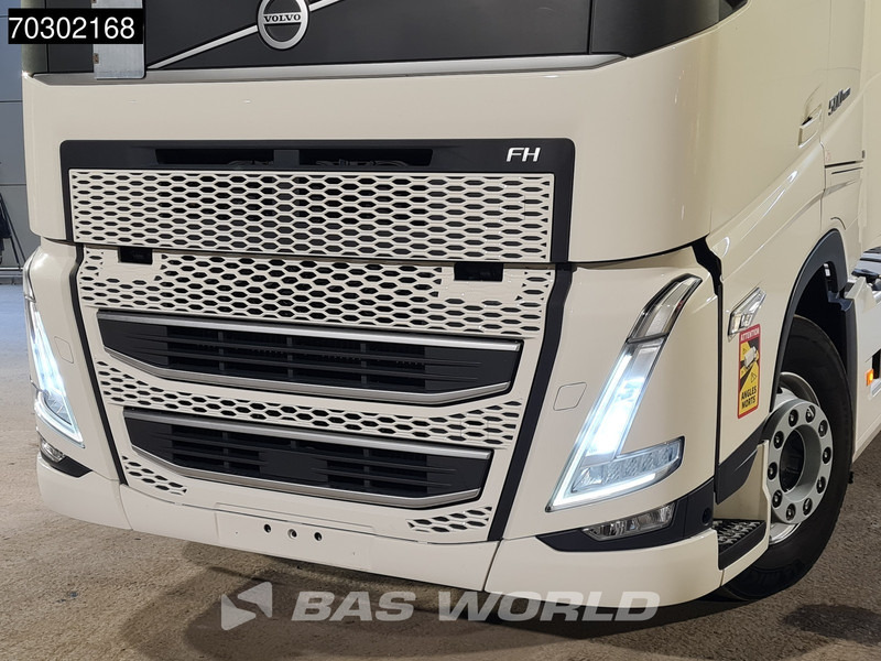 Tracteur routier Volvo FH 500 FH 4X2 VEB+ 2xTanks TC I-ParkCool: photos 8 Tracteur routier Volvo FH 500 FH 4X2 VEB+ 2xTanks TC I-ParkCool: photos 8